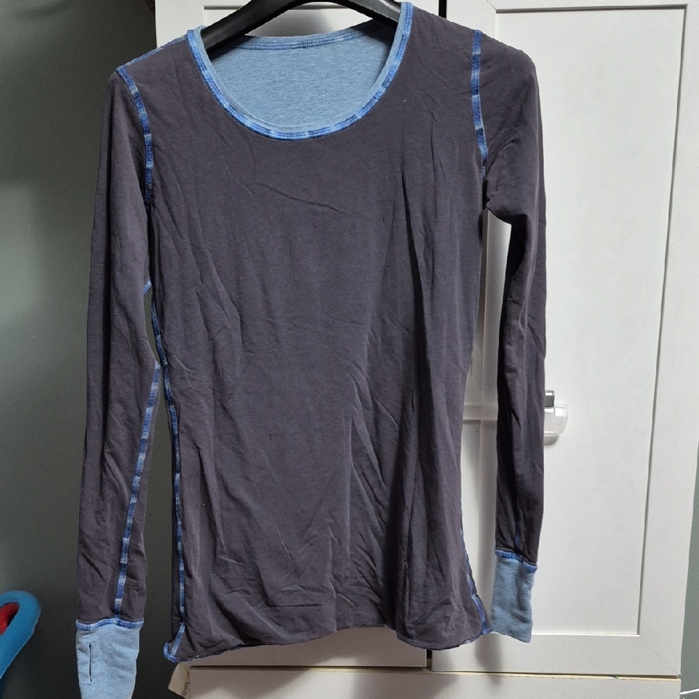 lululemon athletica Charcoal and Sky Blue Long Sleeve Top
